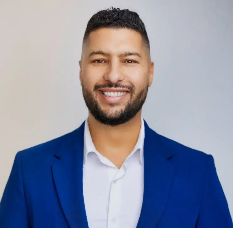 Mehdi Meziane, Intelli5 leadership team member